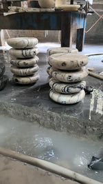 Bild in die Galerieansicht laden, Piedra Marmor-Wandleuchte