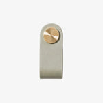 Afbeelding laden in galerijweergave, Cowhide leather and brass cabinet pull handle color and size option
