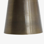 Afbeelding laden in galerijweergave, Close-up of the hand-carved brass texture