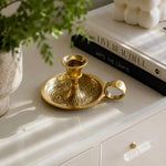 Bild in die Galerieansicht laden, Window-side home styling scene
