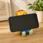 Bild in die Galerieansicht laden, Wooden animal phone stand scene view