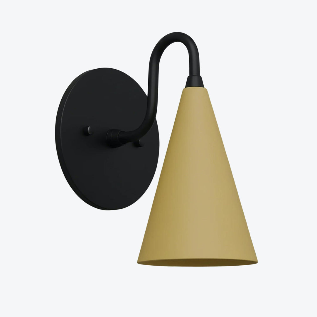 Curva Metal Cone Shade Sconce – Vintage Brass Wall Light for Entryway or Stairwell