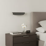 Carica immagine nel visualizzatore della Galleria, Applique da parete moderna in metallo Hidra – Applique minimalista a luce diretta verso il basso per case moderne