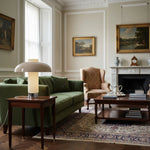 Afbeelding laden in galerijweergave, Nera gebogen accentlamp - organisch modern ontwerp met zachte gloed voor nachtkastje of sidetable