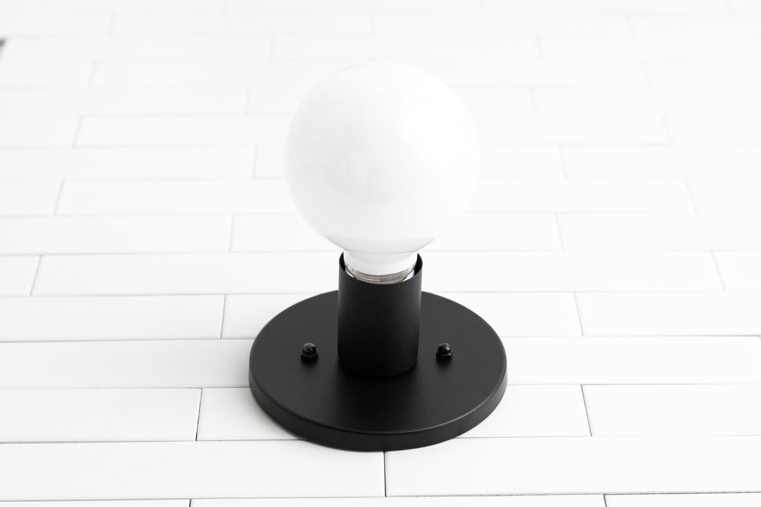 Glorica Glass Minimalist Wall Sconce - Versatile Modern Light For Any Room