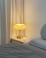 Bild in die Galerieansicht laden, Eierkuchen Glas Tischlampe