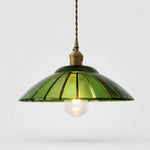 Cargar imagen en el visor de la Galería, Green glass pendant light on white background