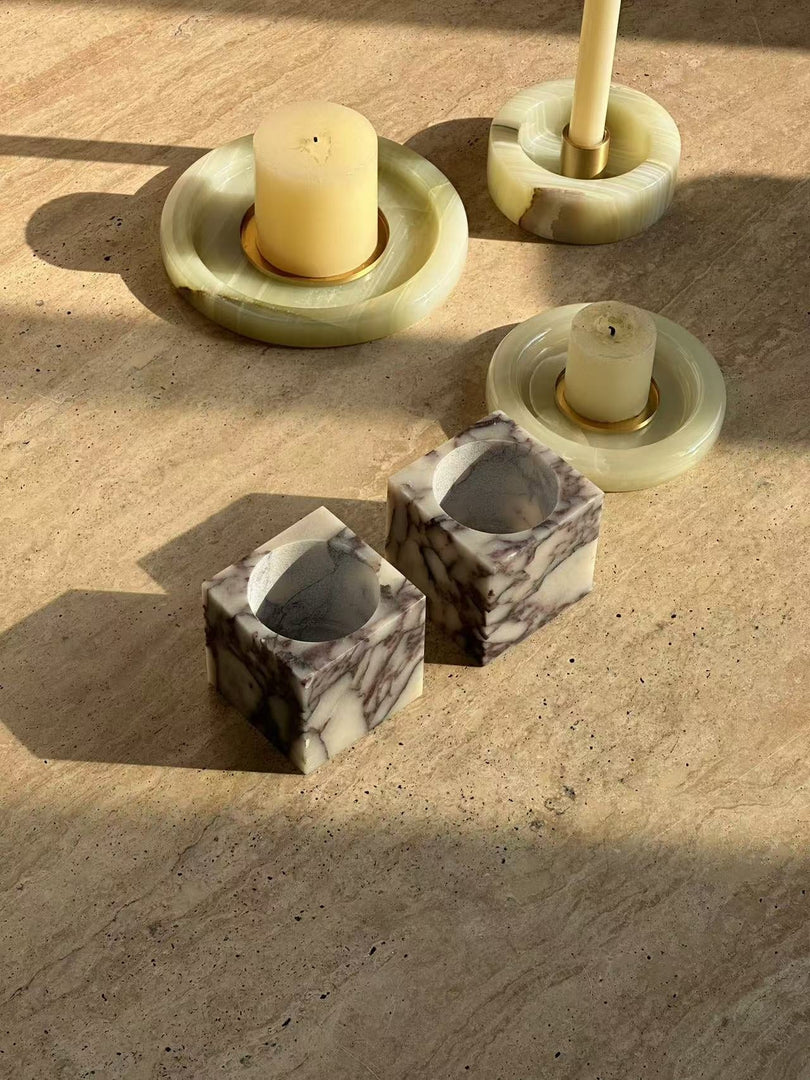 Würfel Marmor-Tischlampe