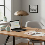 Bild in der Galerieansicht laden, Lustrona Perforierte Schirm Messing Schreibtischlampe – Modernes Vintage Akzentlicht