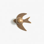 Afbeelding laden in galerijweergave, Antique brass swallow-shaped solid brass cabinet knob