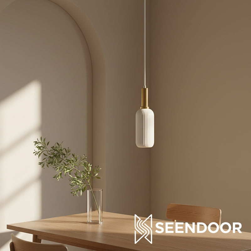 Glass Vintage Pendant Lamp - Sculptural Shade Design for Interior Spaces