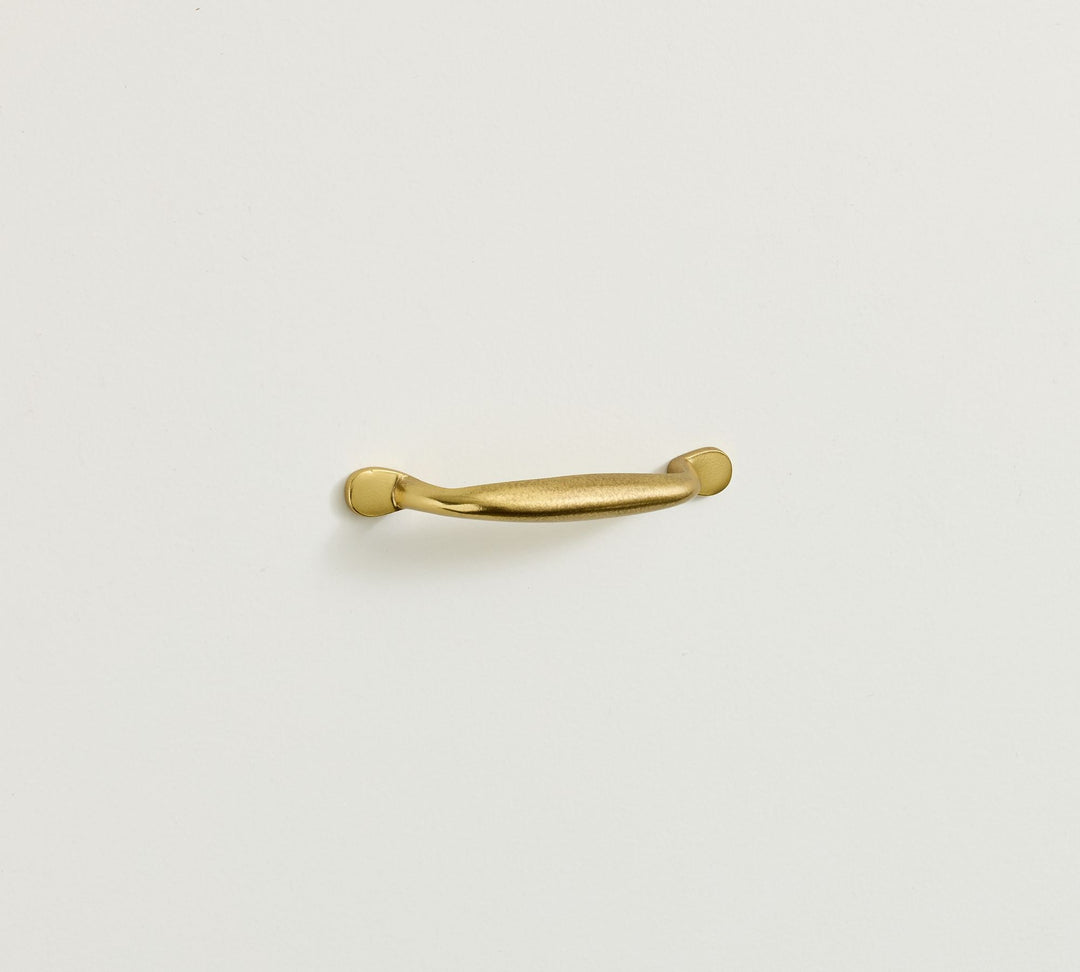 Elegant & Durable Cabinet Pull – Polished Nickel, Vintage Brass, Aged Bronze